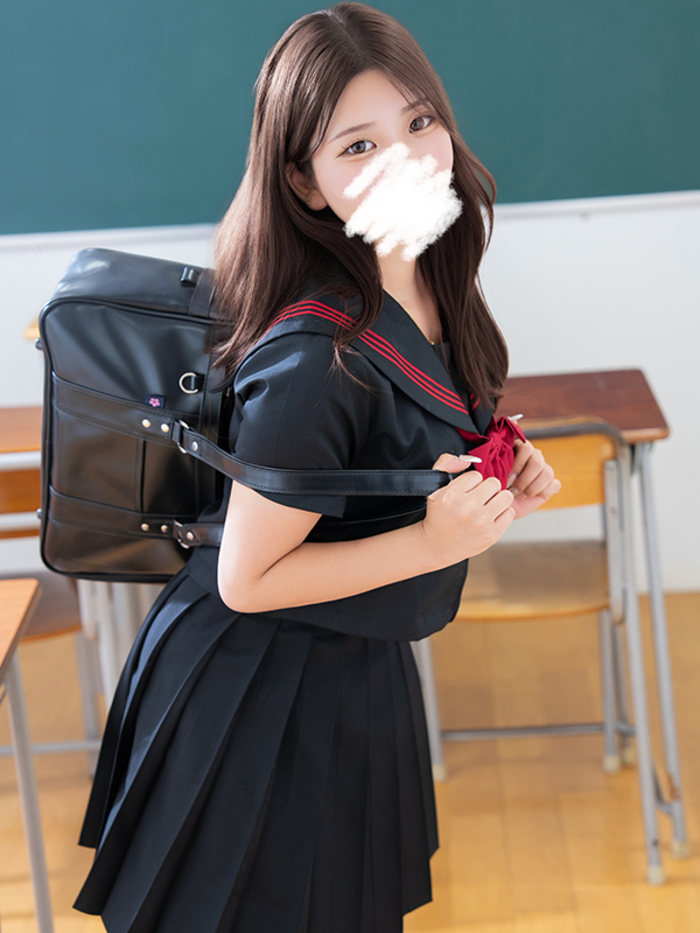 Ayu Ooguro